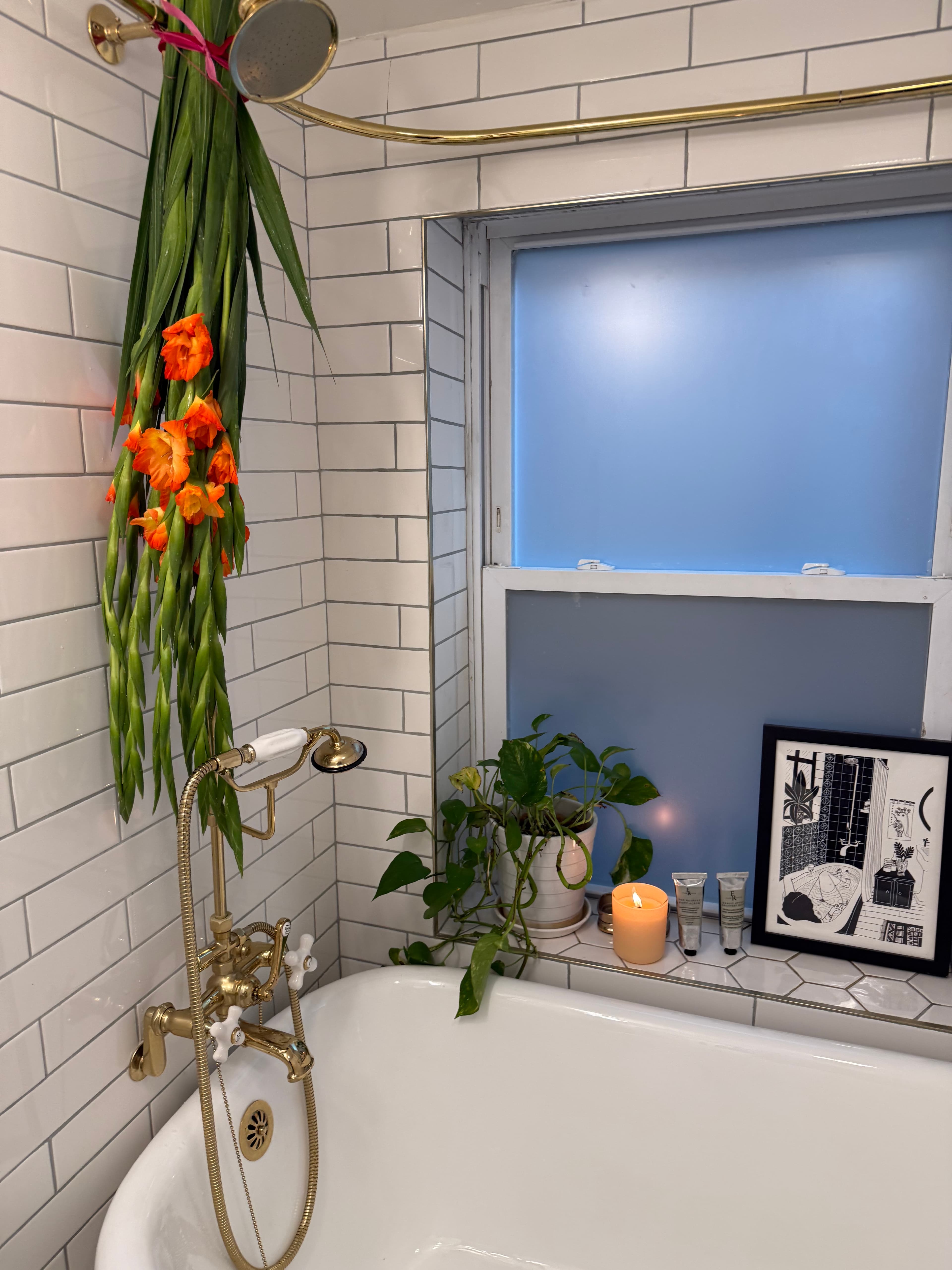 The Leiover | Floral Arrangement Experience